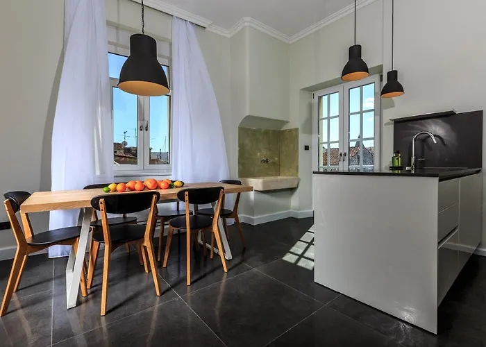 The Residence Trogir Traù